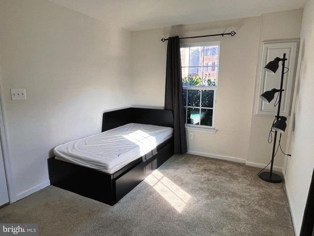 5428 STREAM BANK LN, Greenbelt, MD 20770