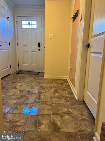 5428 STREAM BANK LN, Greenbelt, MD 20770