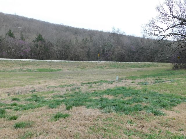 16085 S Highway 265, West Fork, AR 72774