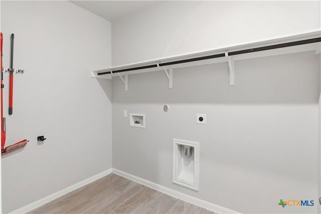 3809 Donald Drive, Seguin, TX 78155