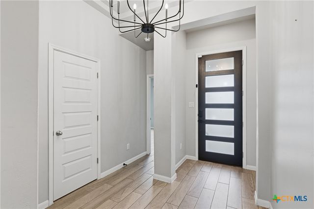 3809 Donald Drive, Seguin, TX 78155