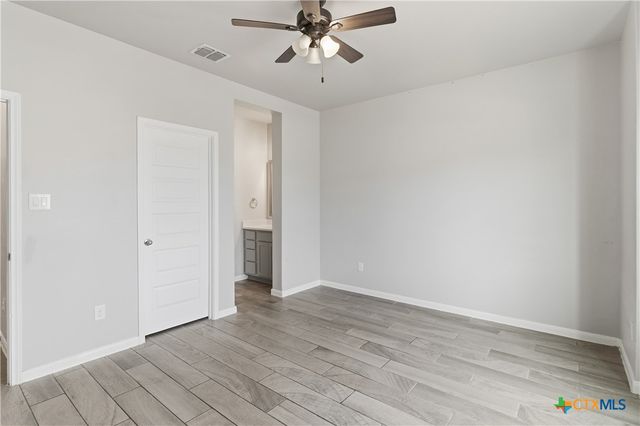 3809 Donald Drive, Seguin, TX 78155