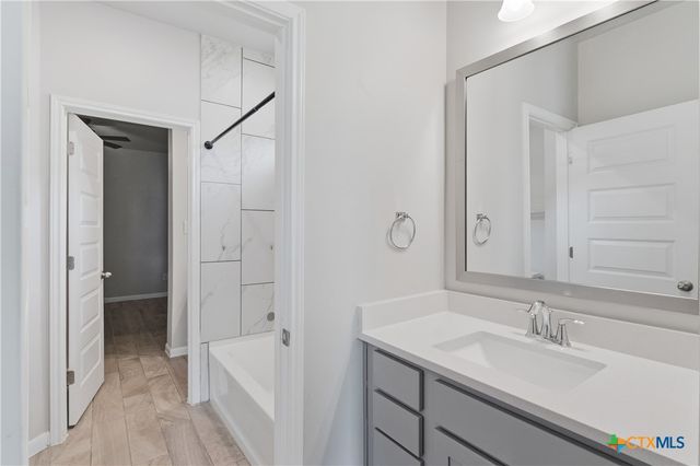 3809 Donald Drive, Seguin, TX 78155