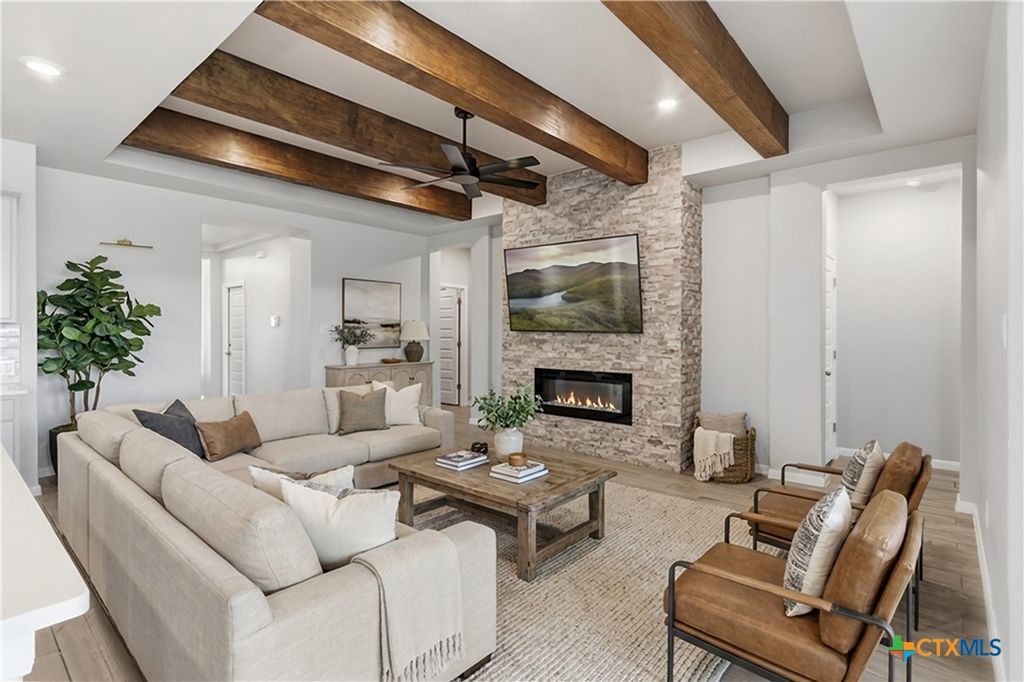 3809 Donald Drive, Seguin, TX 78155