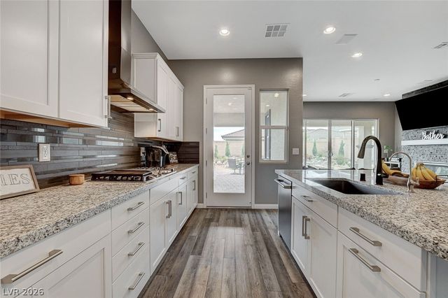 10241 Skye Run Avenue, Las Vegas, NV 89166