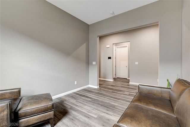 10241 Skye Run Avenue, Las Vegas, NV 89166