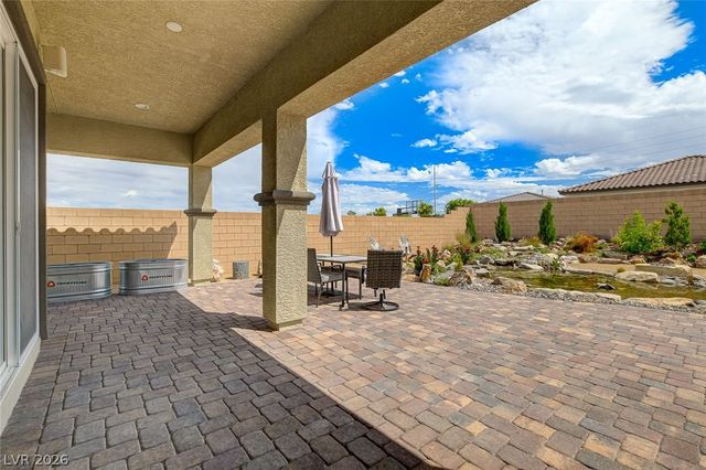 10241 Skye Run Avenue, Las Vegas, NV 89166