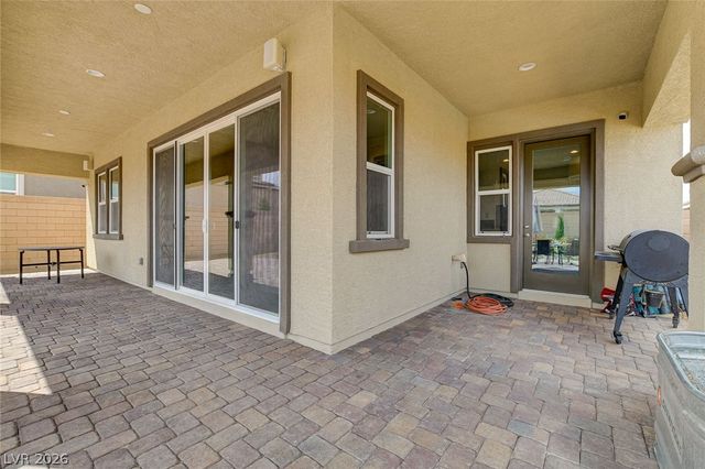 10241 Skye Run Avenue, Las Vegas, NV 89166