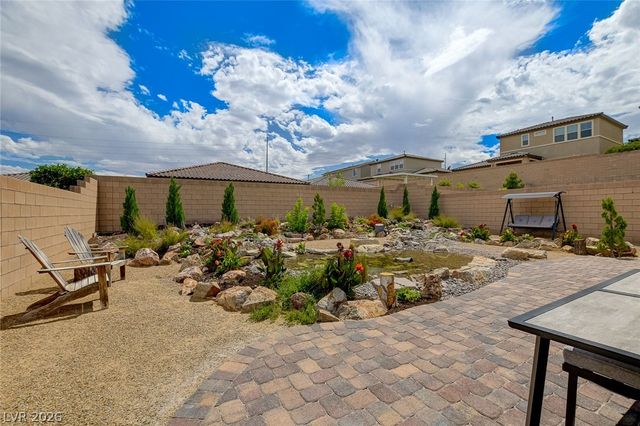 10241 Skye Run Avenue, Las Vegas, NV 89166