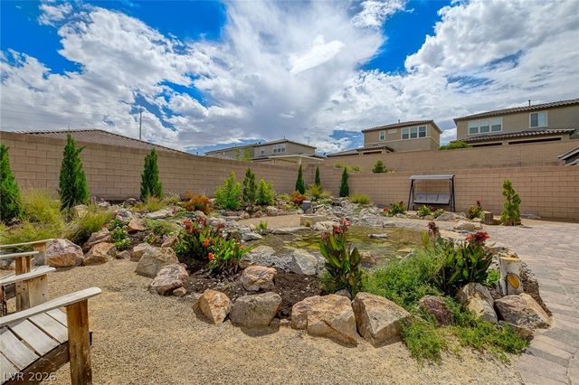 10241 Skye Run Avenue, Las Vegas, NV 89166