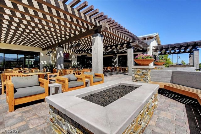10241 Skye Run Avenue, Las Vegas, NV 89166