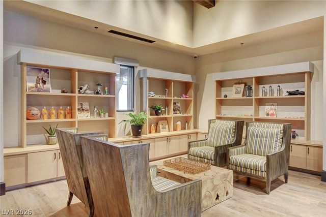 10241 Skye Run Avenue, Las Vegas, NV 89166