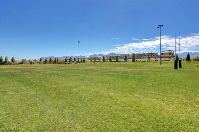 10241 Skye Run Avenue, Las Vegas, NV 89166