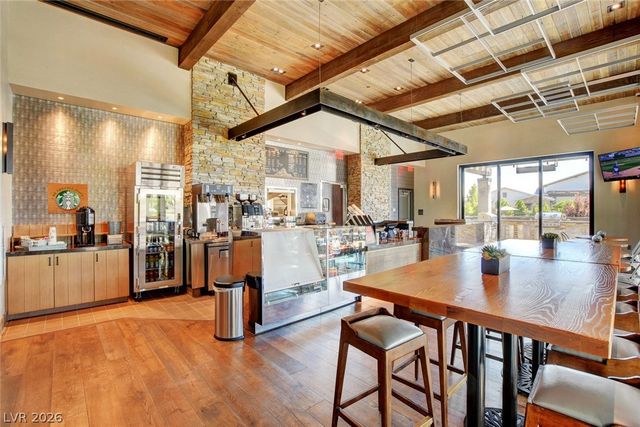 10241 Skye Run Avenue, Las Vegas, NV 89166