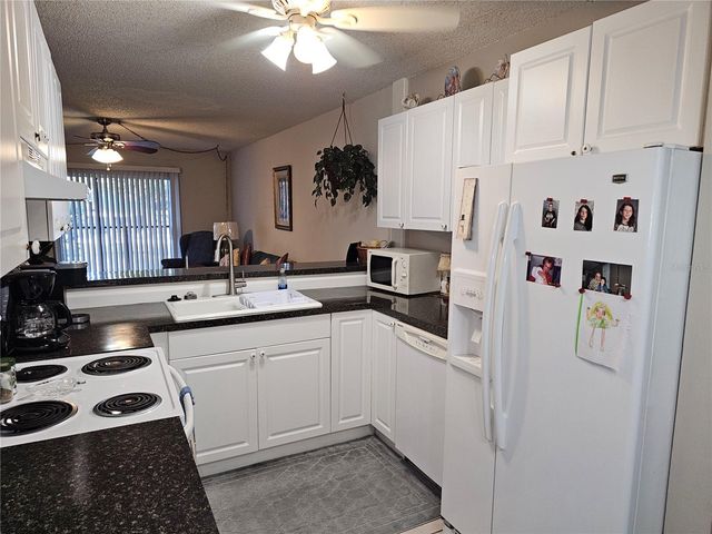 11201 122ND AVENUE 126, Largo, FL 33778