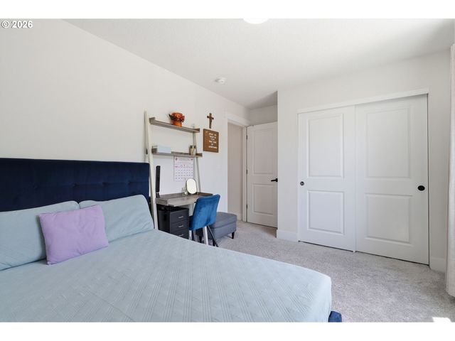 10045 Se CLINTON St, Portland, OR 97266