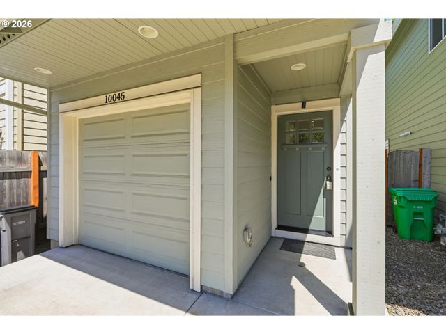 10045 Se CLINTON St, Portland, OR 97266