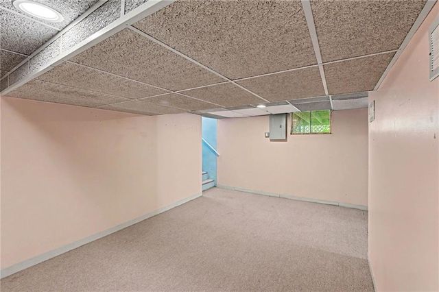 9517 Summit Street, Lenexa, KS 66215
