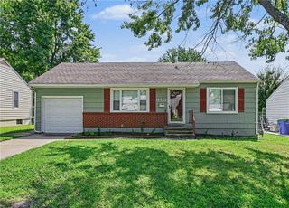 9517 Summit Street, Lenexa, KS 66215