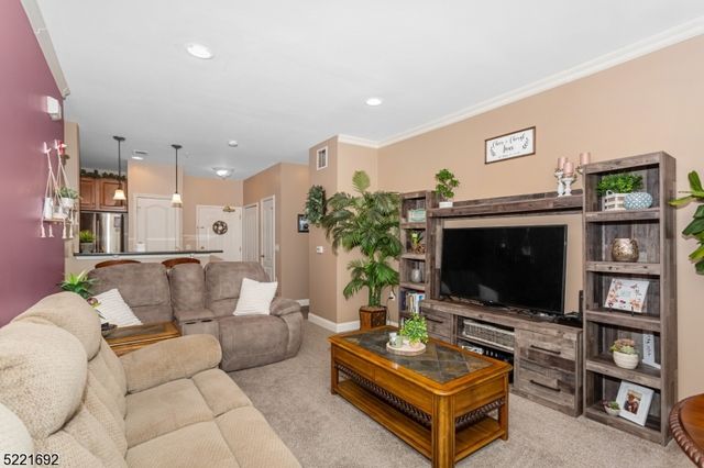 8311 Sanctuary Blvd, Riverdale Boro, NJ 07457