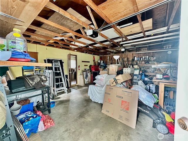 4317 Hamilton Drive, Oak Harbor, WA 98277