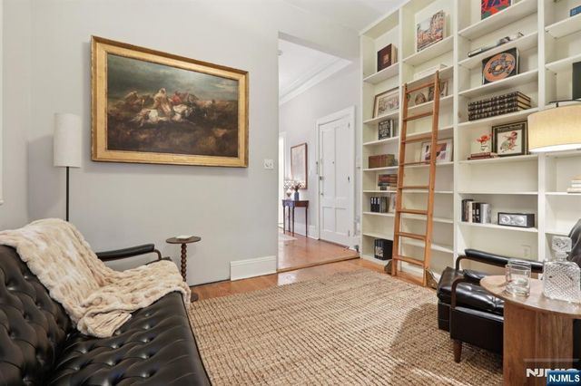 204 Garden Street 1, Hoboken, NJ 07030