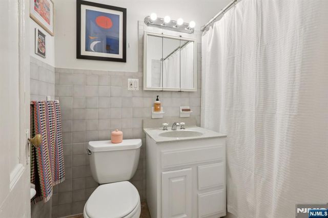 204 Garden Street 1, Hoboken, NJ 07030