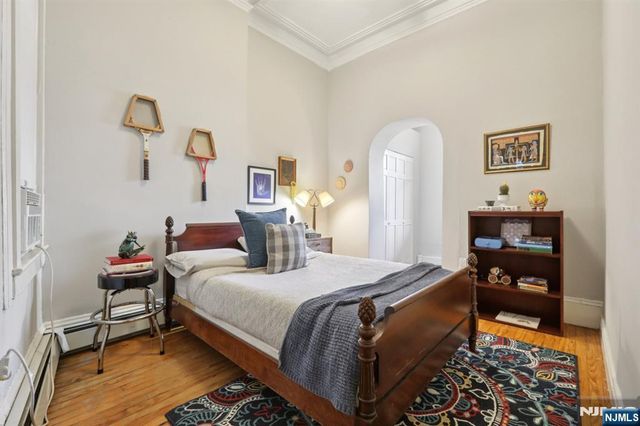 204 Garden Street 1, Hoboken, NJ 07030