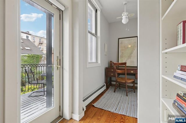 204 Garden Street 1, Hoboken, NJ 07030