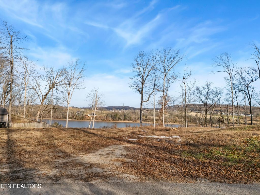 Lot 35 Lakeshore Vista Drive, Kingston, TN 37763