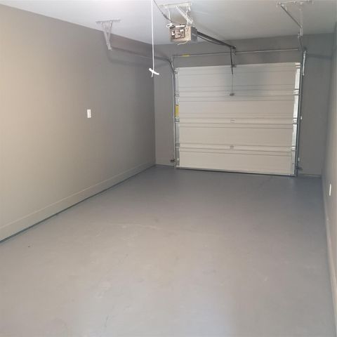 5910 Van Fleet Street, Houston, TX 77033