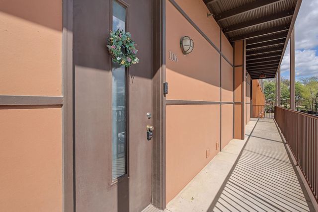 437 Monroe Ave Apt 106, Memphis, TN 38103