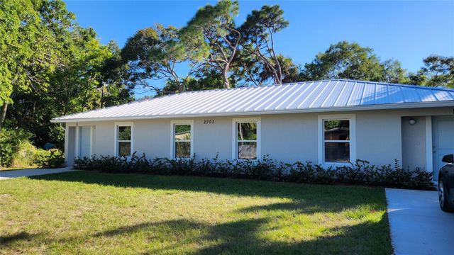 2703 Avenue G A, Fort Pierce, FL 34947
