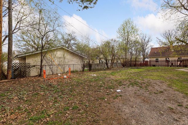 1667 Ames Avenue, Saint Paul, MN 55106