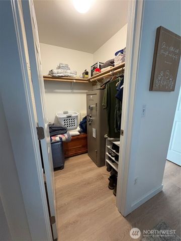 180 Moss Lane, Burlington, WA 98233