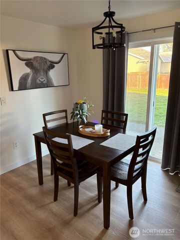 180 Moss Lane, Burlington, WA 98233