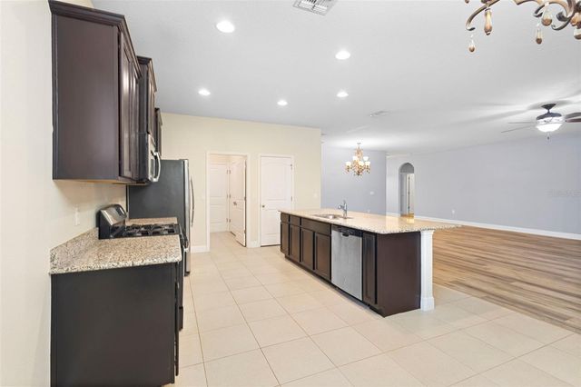 1423 ALEXINGTON AVENUE, Deltona, FL 32725