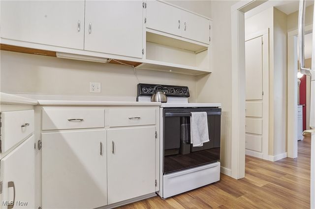 238 Valleyview Drive, Kent, OH 44240