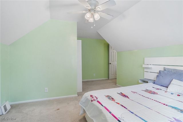 238 Valleyview Drive, Kent, OH 44240