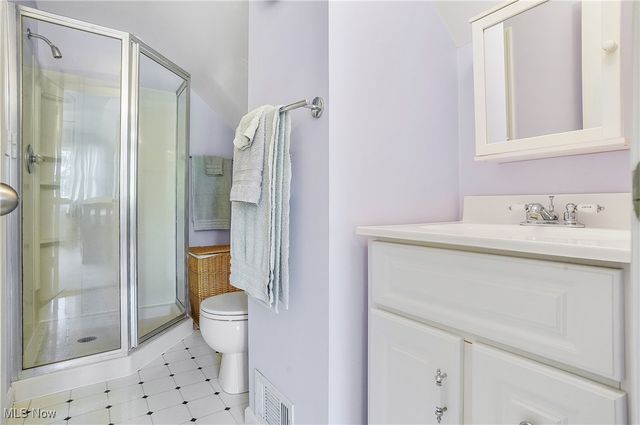 238 Valleyview Drive, Kent, OH 44240