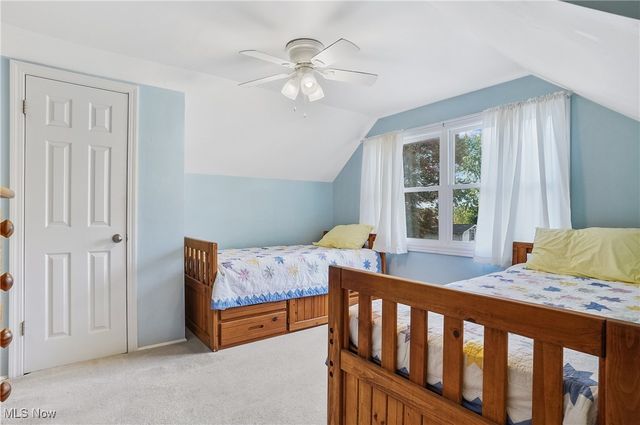 238 Valleyview Drive, Kent, OH 44240