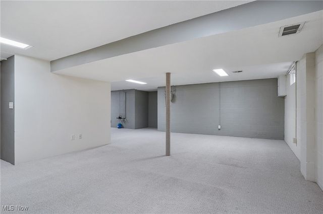 238 Valleyview Drive, Kent, OH 44240