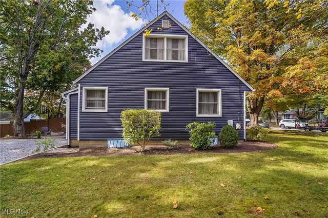 238 Valleyview Drive, Kent, OH 44240