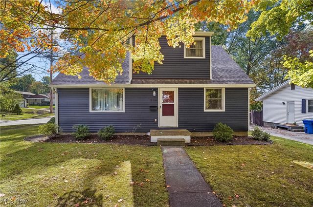 238 Valleyview Drive, Kent, OH 44240