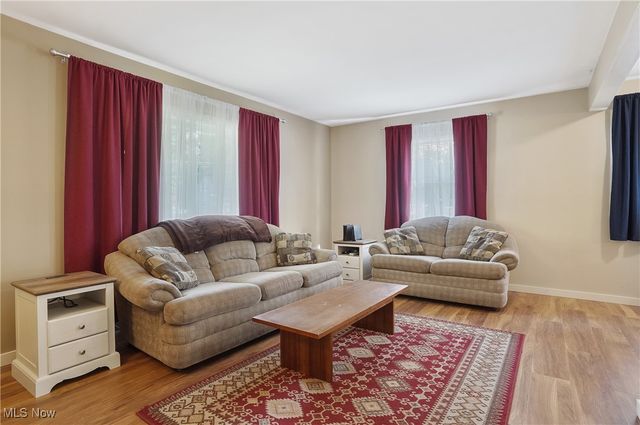 238 Valleyview Drive, Kent, OH 44240