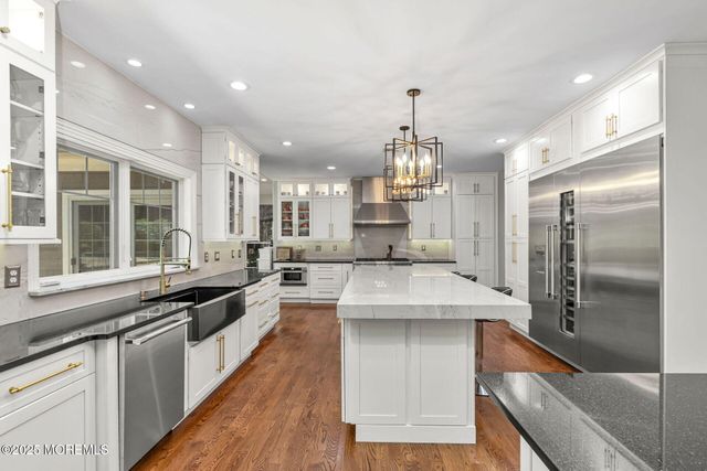 9 Withers Lane, Atlantic Highlands, NJ 07716