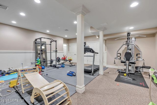 9 Withers Lane, Atlantic Highlands, NJ 07716