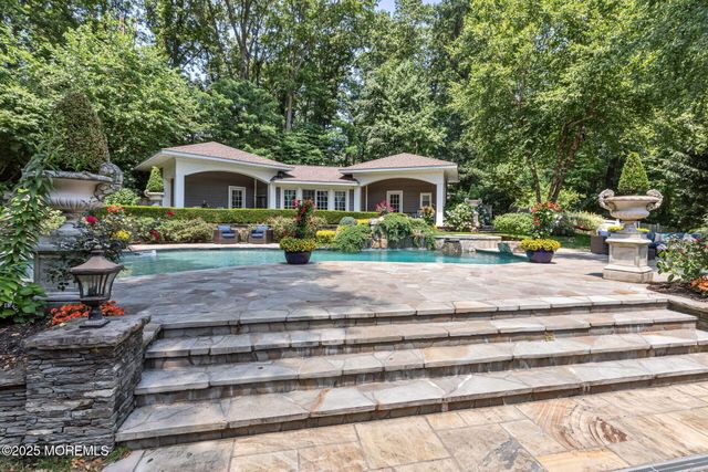 9 Withers Lane, Atlantic Highlands, NJ 07716