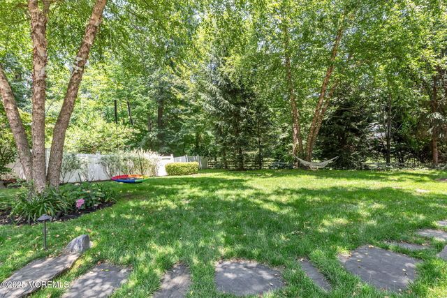 9 Withers Lane, Atlantic Highlands, NJ 07716