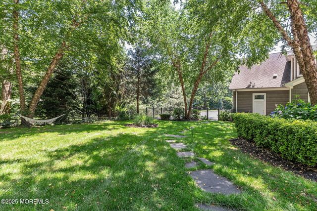 9 Withers Lane, Atlantic Highlands, NJ 07716